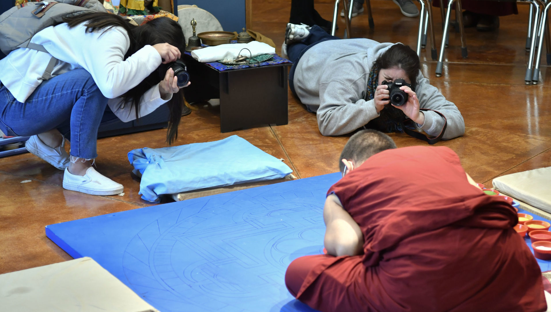 021119 Monk mandala 05.jpg